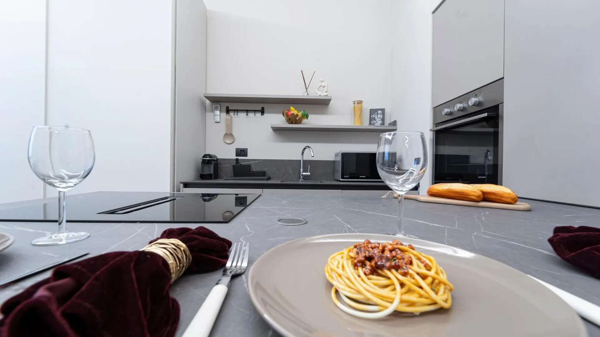 Designed Apartment In Milan Center Gae Aulenti Area With Ac, Wifi And Subway Airport Connected Steps From Central Station